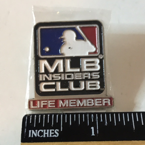 MLB INSIDERS CLUB lapel pin new - Picture 3 of 4